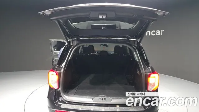 Ford Explorer 2021