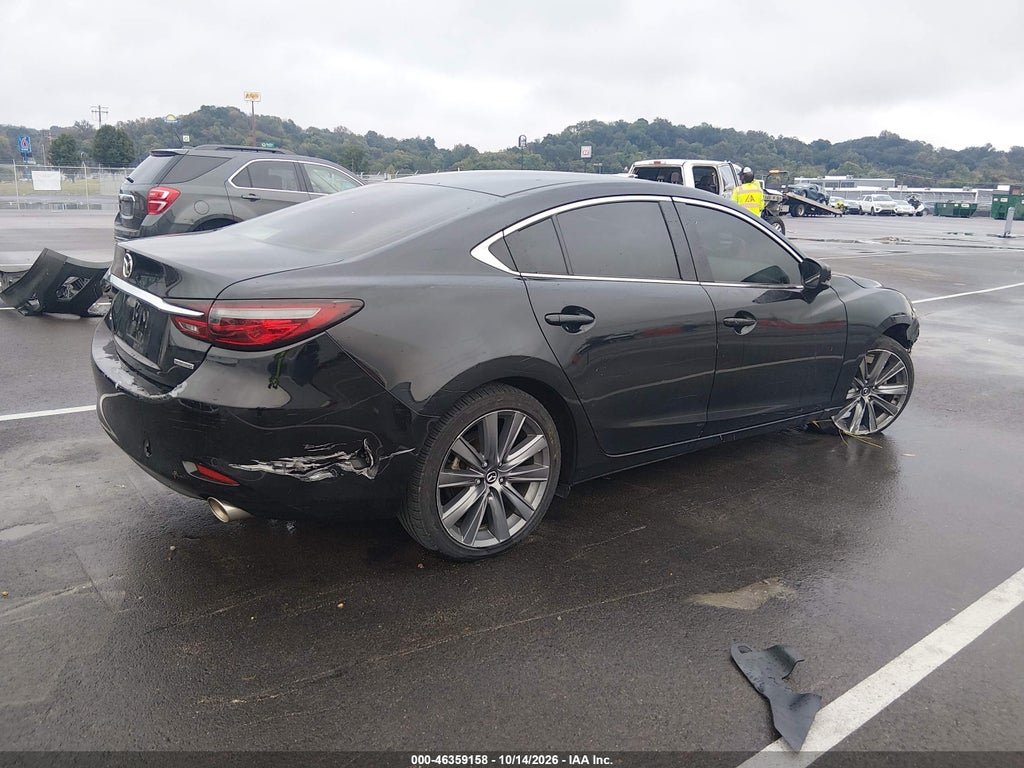 Mazda 6 2021