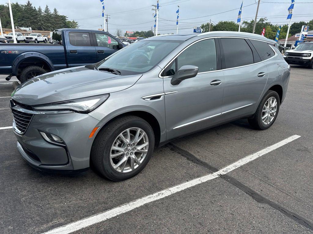 Buick Enclave 2023