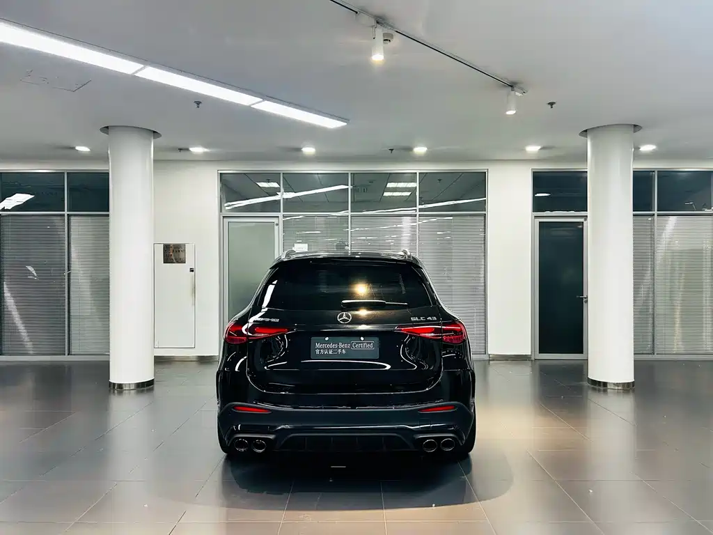 Mercedes-Benz GLC AMG 2024