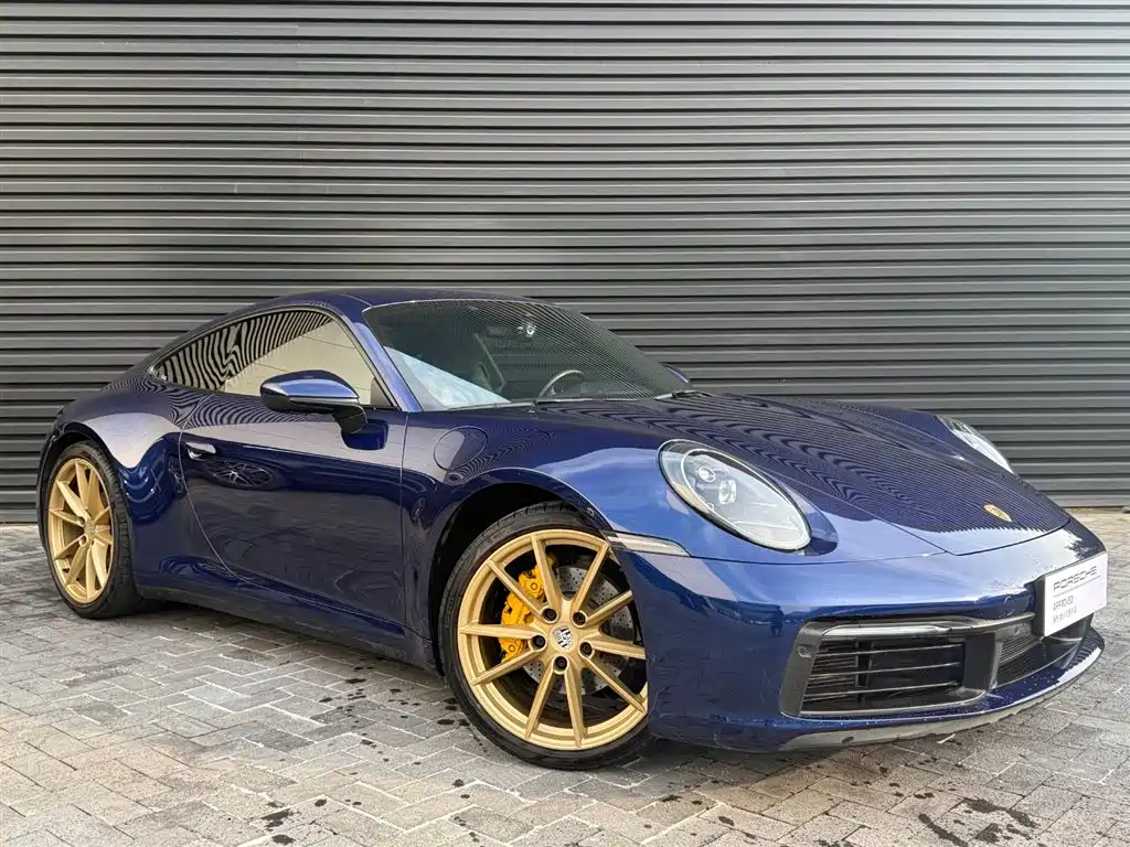 Porsche 911 2021