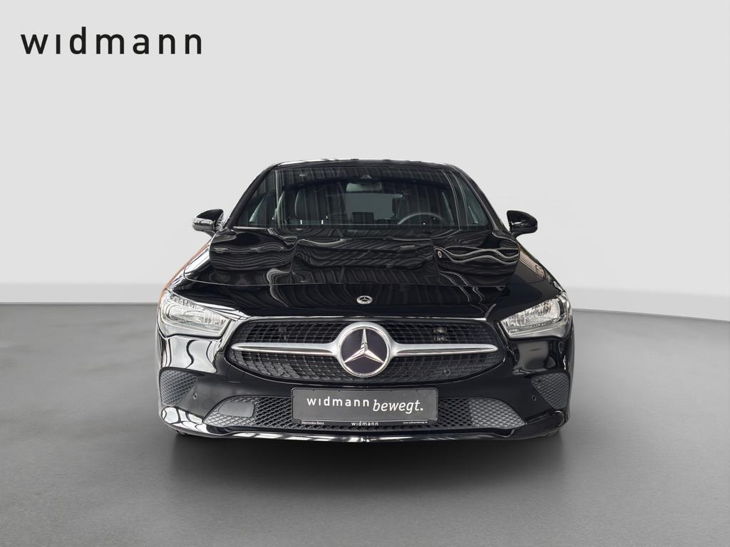 Mercedes-Benz CLA 180 SHOOTING BRAKE 2023