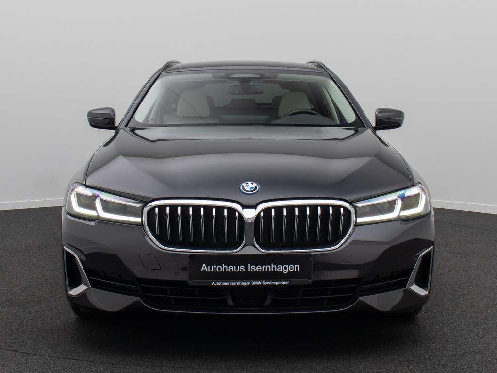 BMW 530 2022