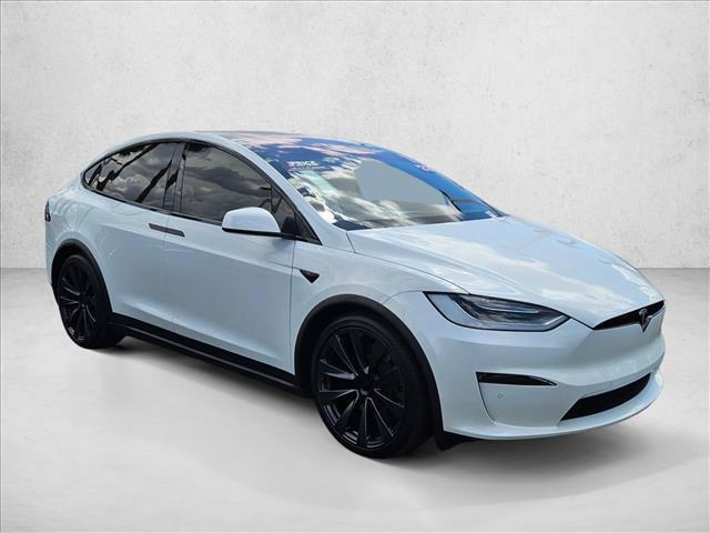 Tesla Model X 2022