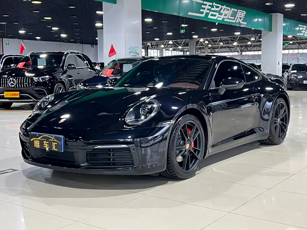 Porsche 911 2025