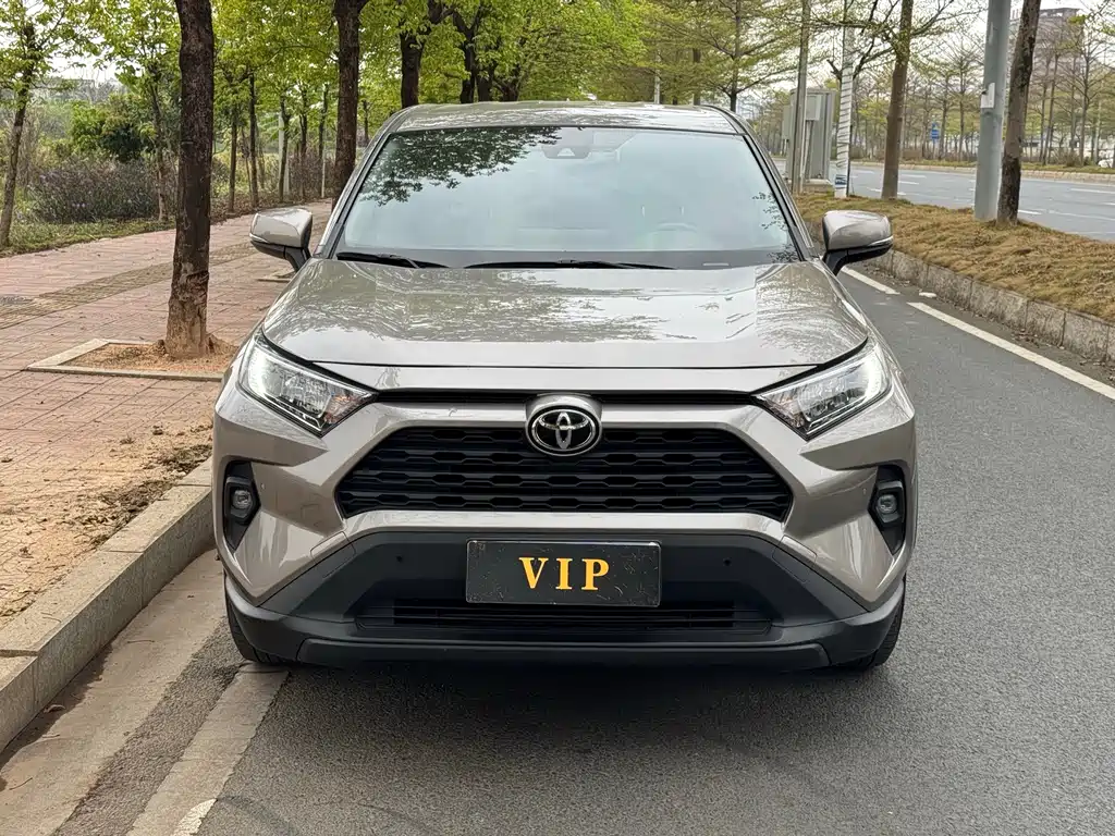 Toyota RAV4 2024