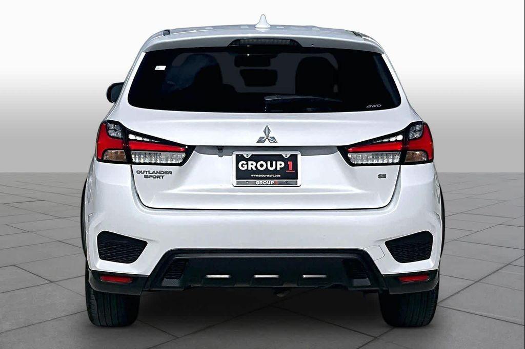 Mitsubishi Outlander Sport 2024