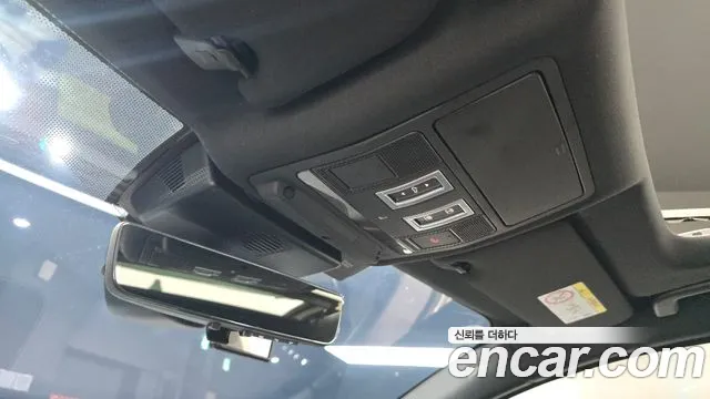 Jaguar XE 2020