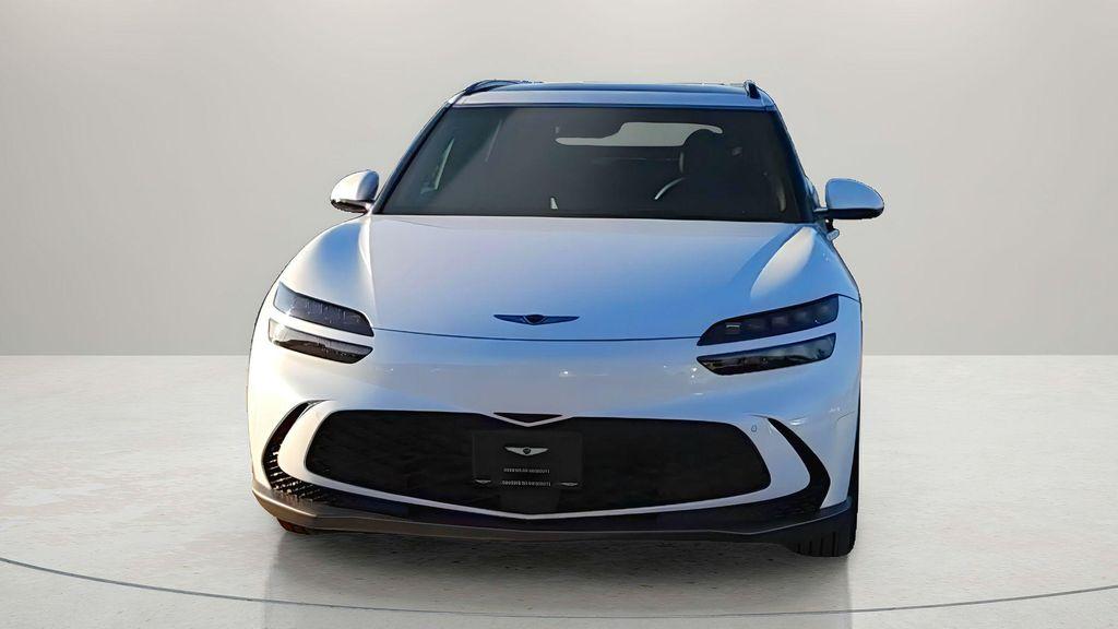 Genesis GV60 2025