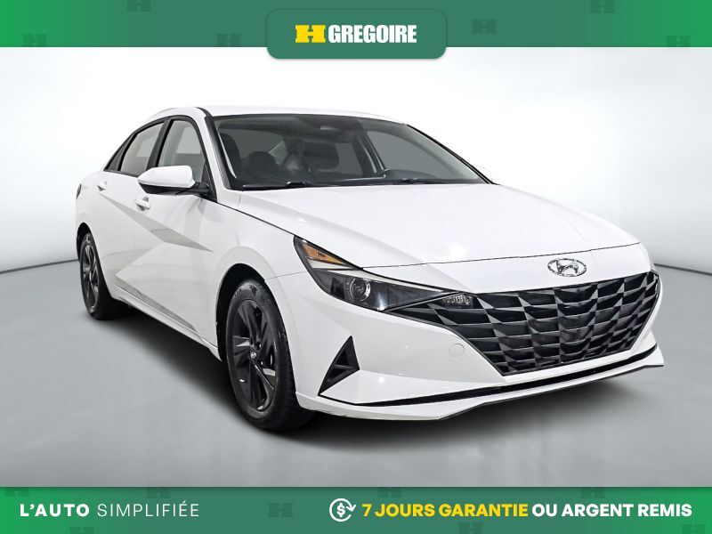 Hyundai Elantra 2022