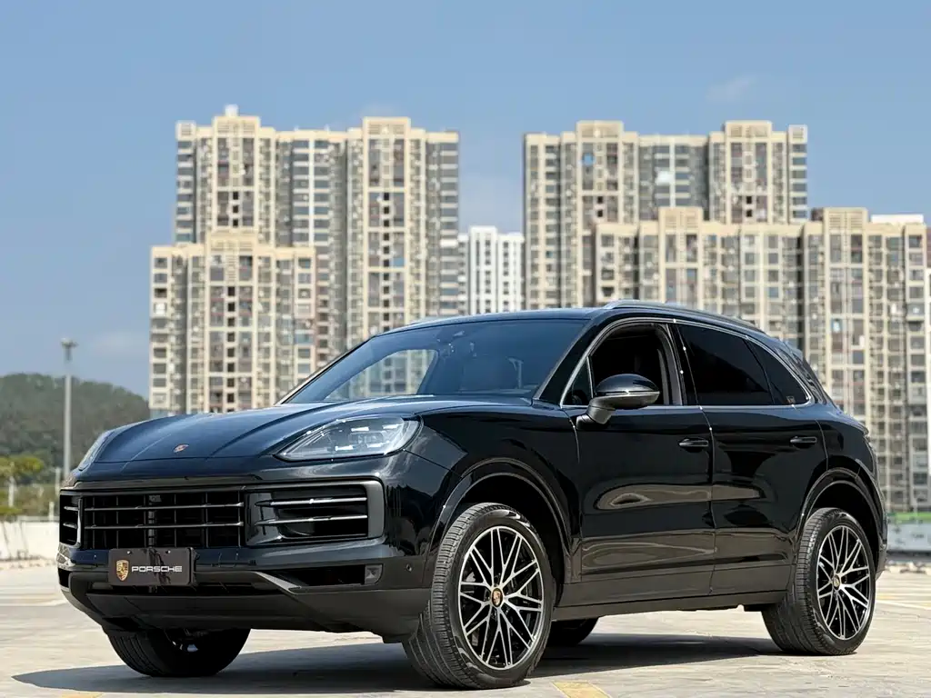 Porsche Cayenne 2025