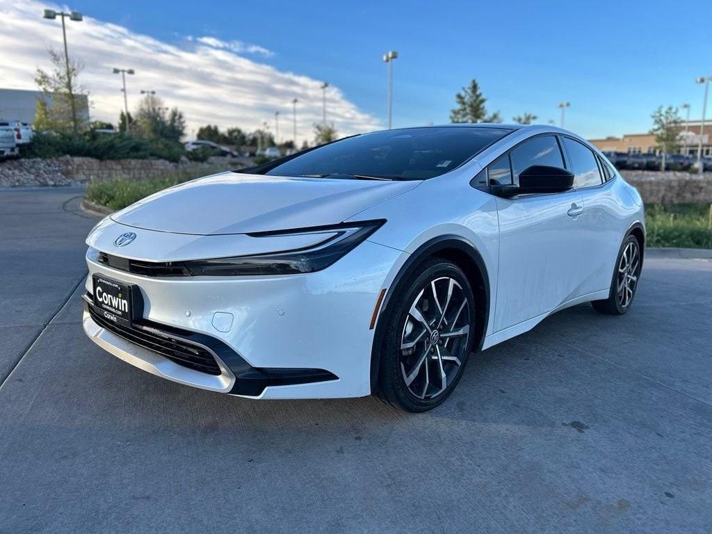 Toyota Prius 2024