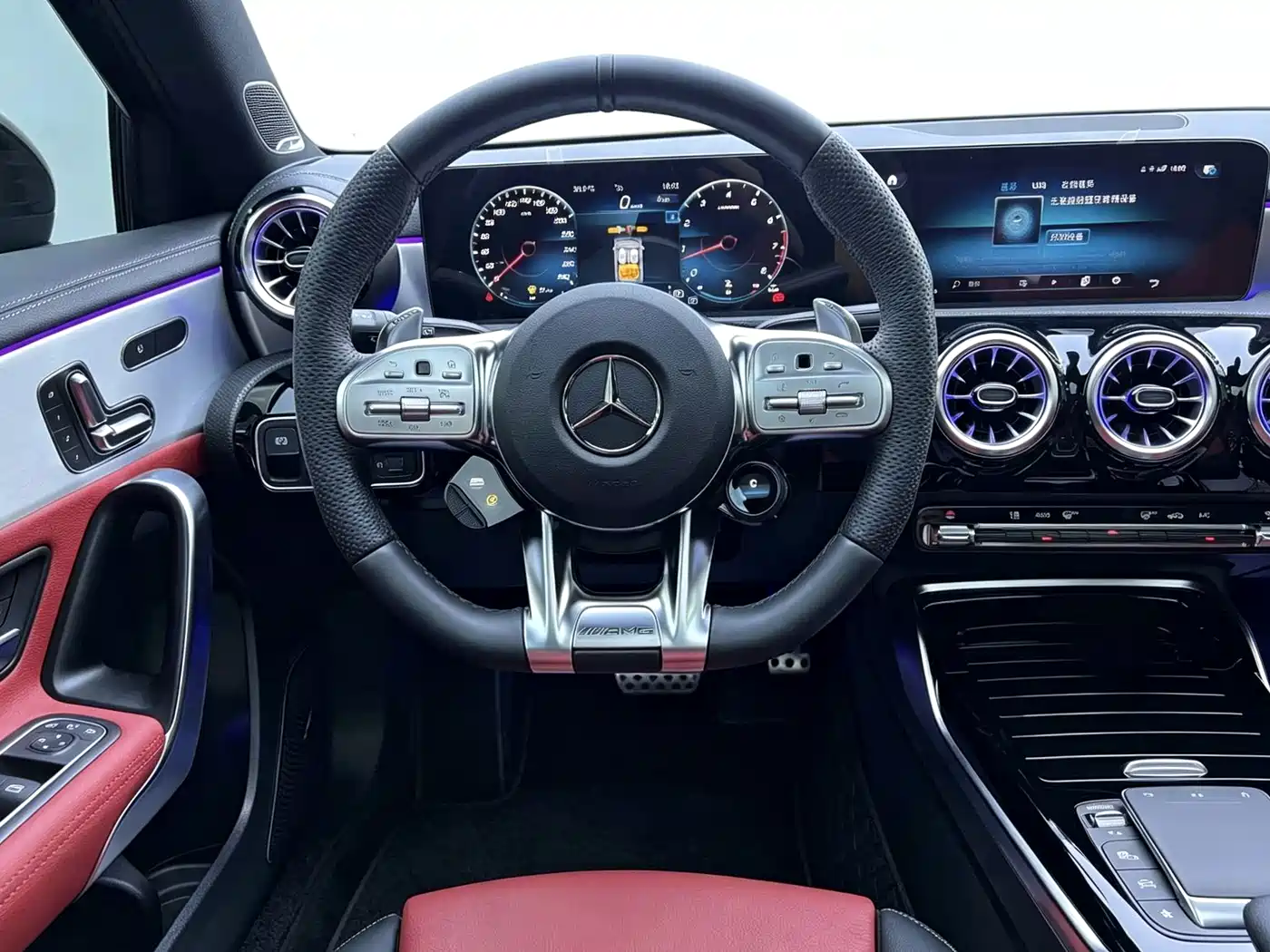 Mercedes-Benz A-Класс 2023