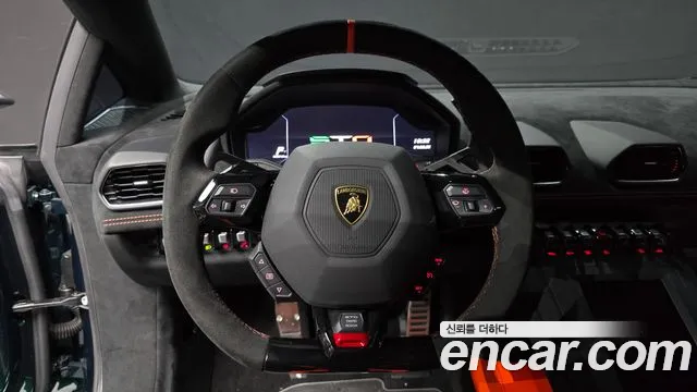 Lamborghini Huracán 2023