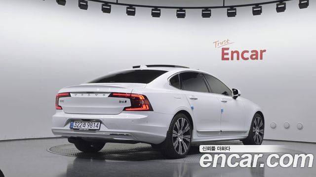 Volvo S90 2024