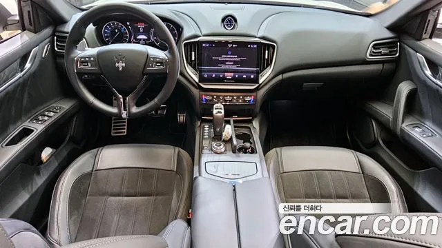 Maserati Ghibli 2022