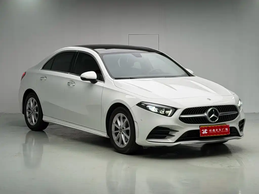 Mercedes-Benz A-Класс 2022