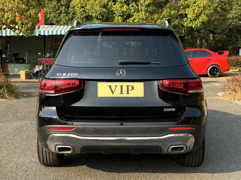 Mercedes-Benz GLB 2021