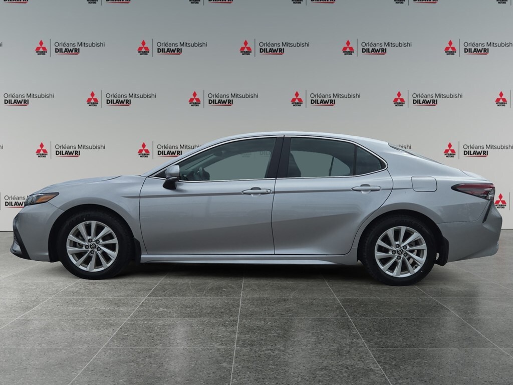 Toyota Camry 2024