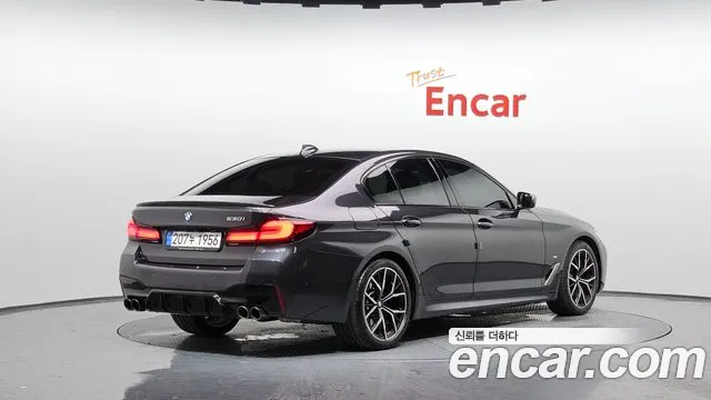 BMW 5 серии 2022