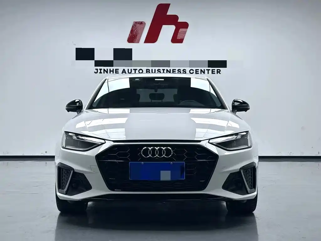 Audi A4 2022