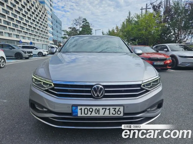 Volkswagen Passat 2022