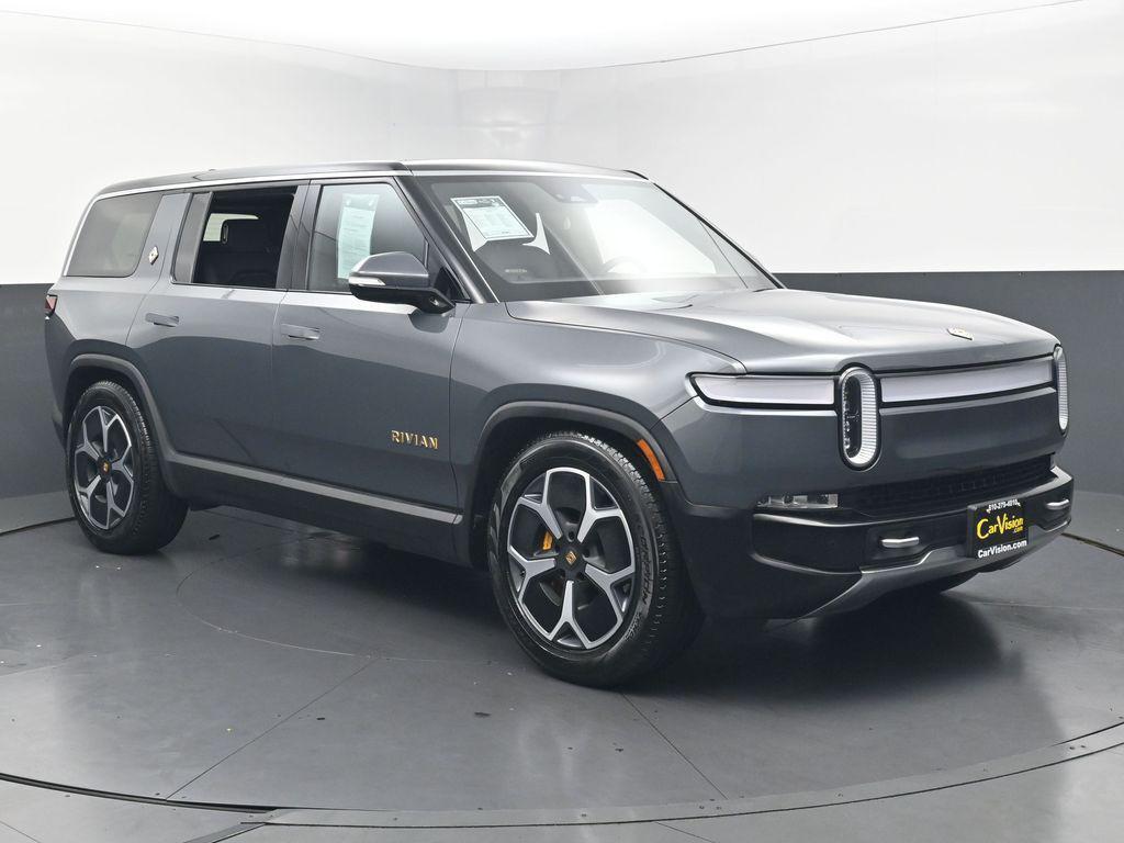 Rivian R1S 2023