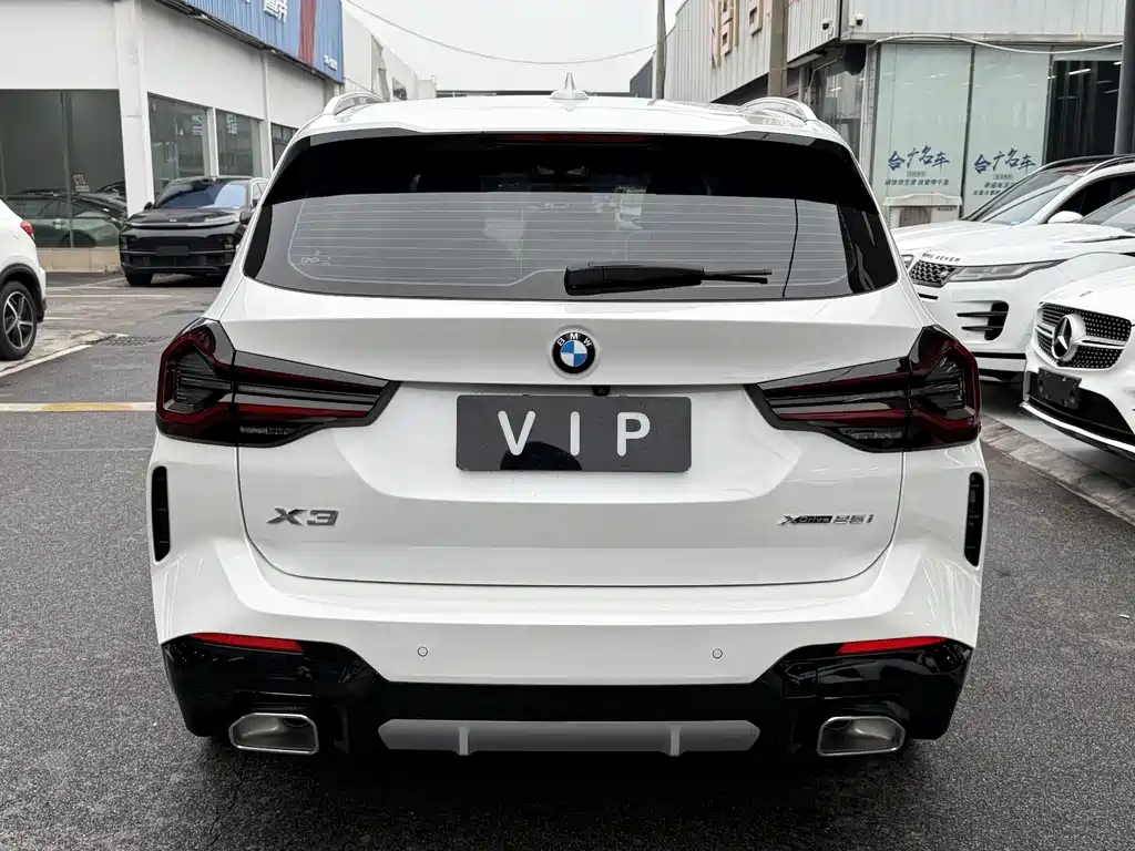 BMW X3 2023