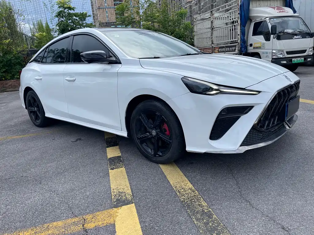 MG MG5 2022