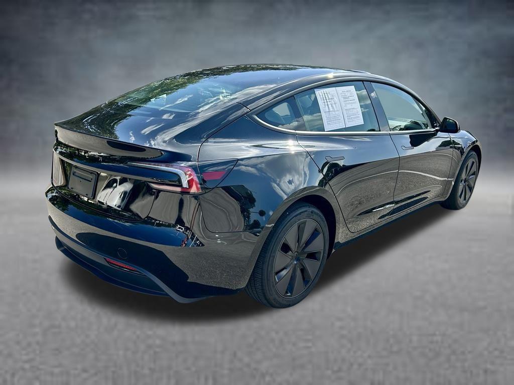 Tesla Model 3 2025