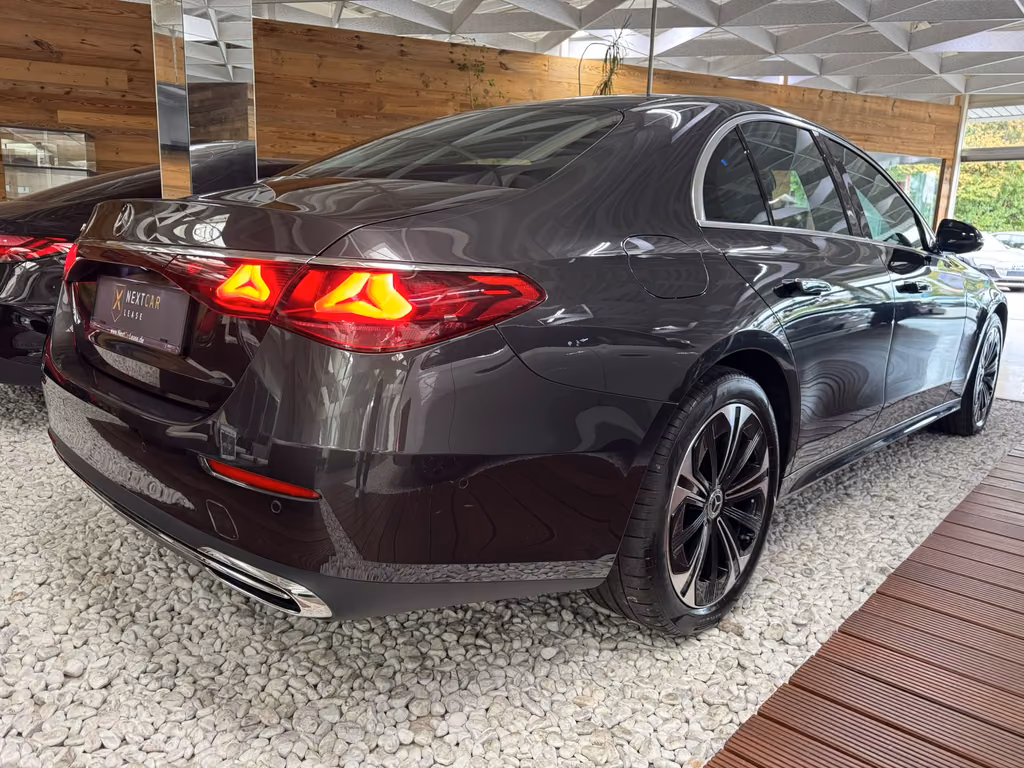 Mercedes-Benz E 300 2024