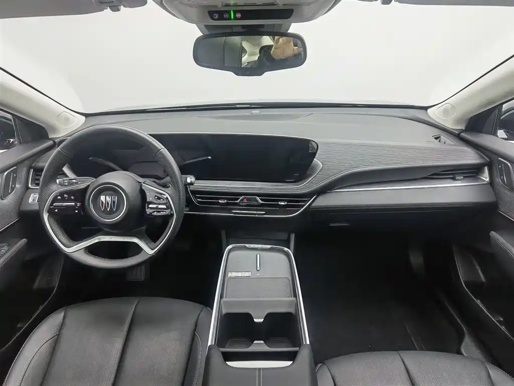 Buick LaCrosse 2025