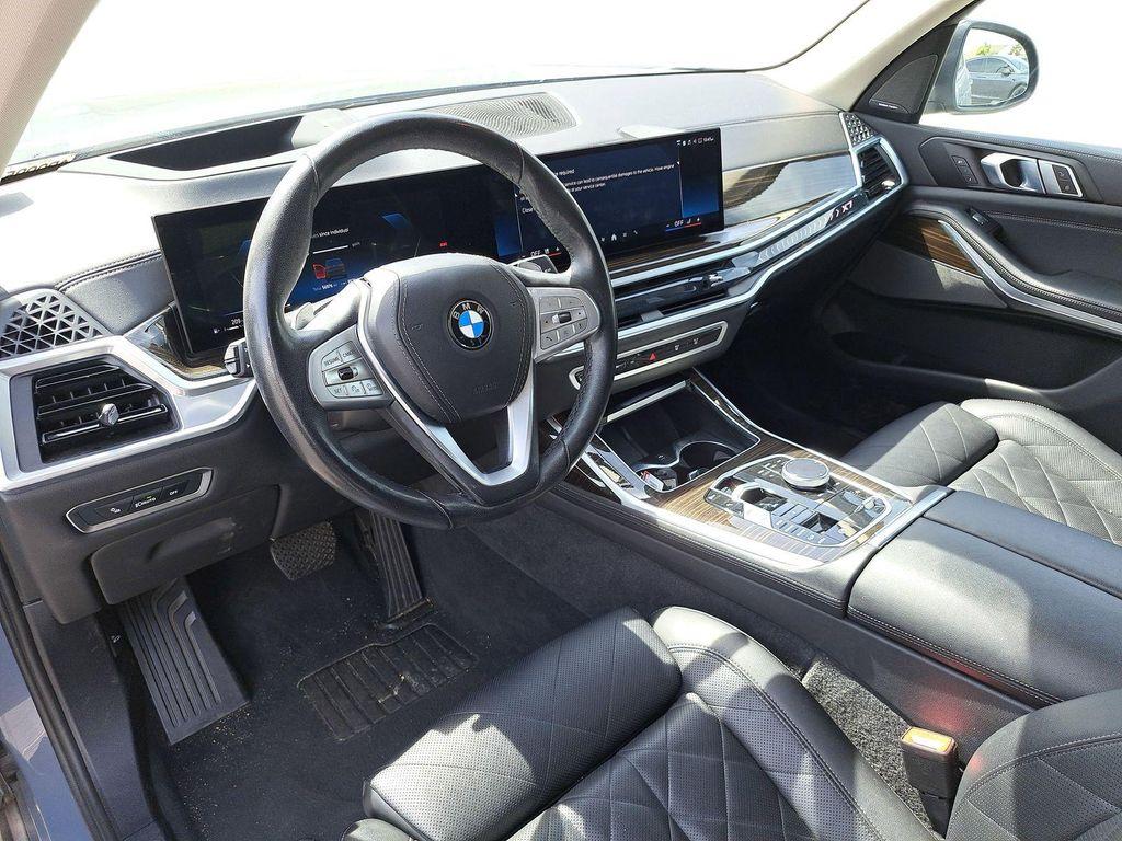 BMW X7 2024
