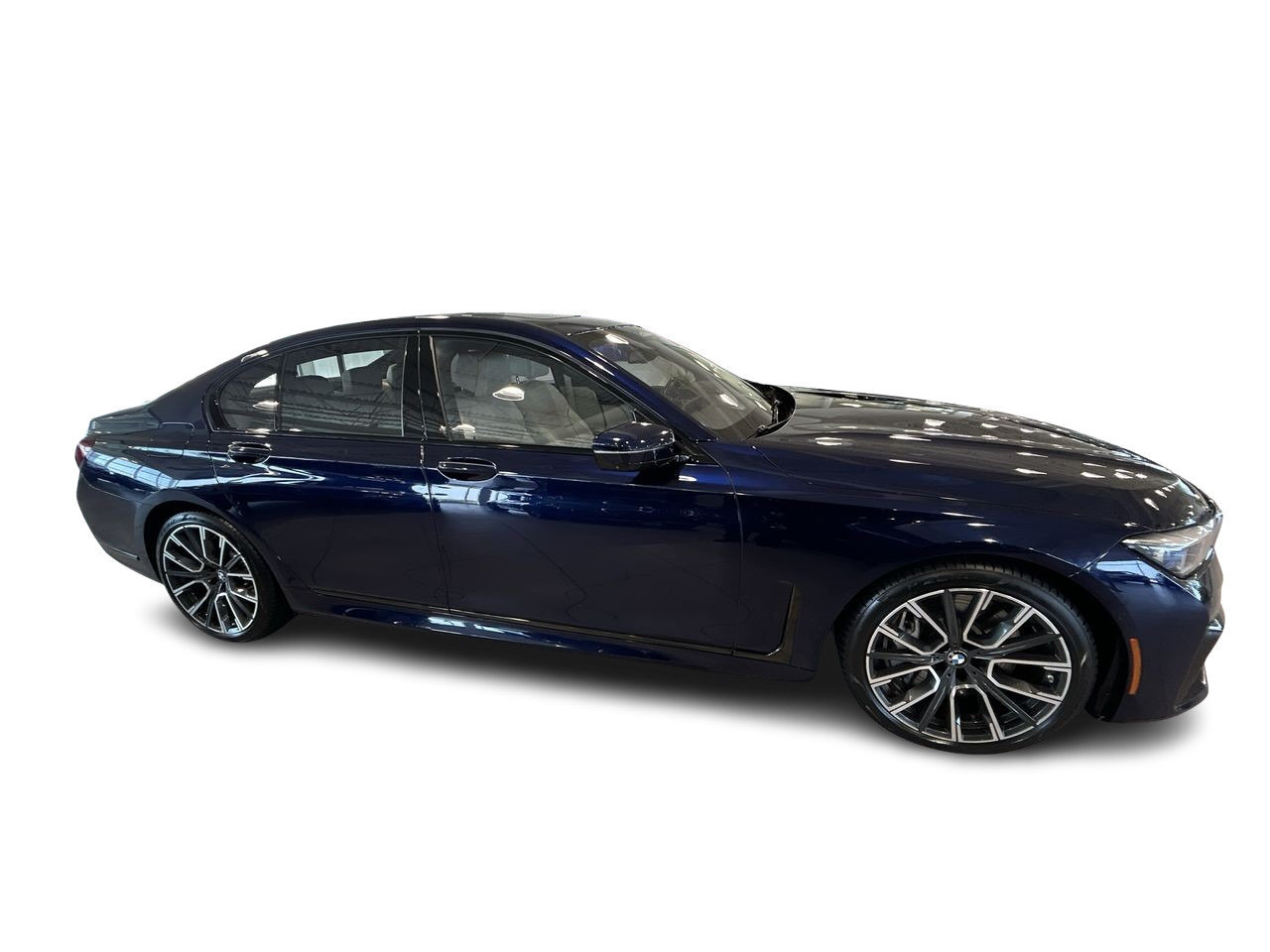 BMW 750 2022