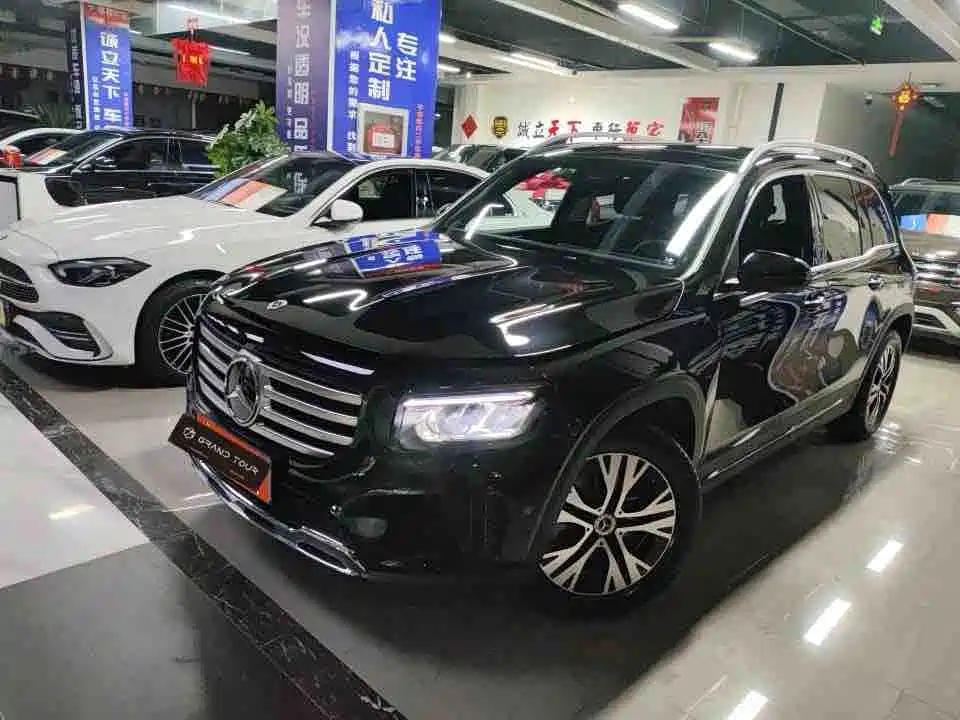 Mercedes-Benz GLB 2025