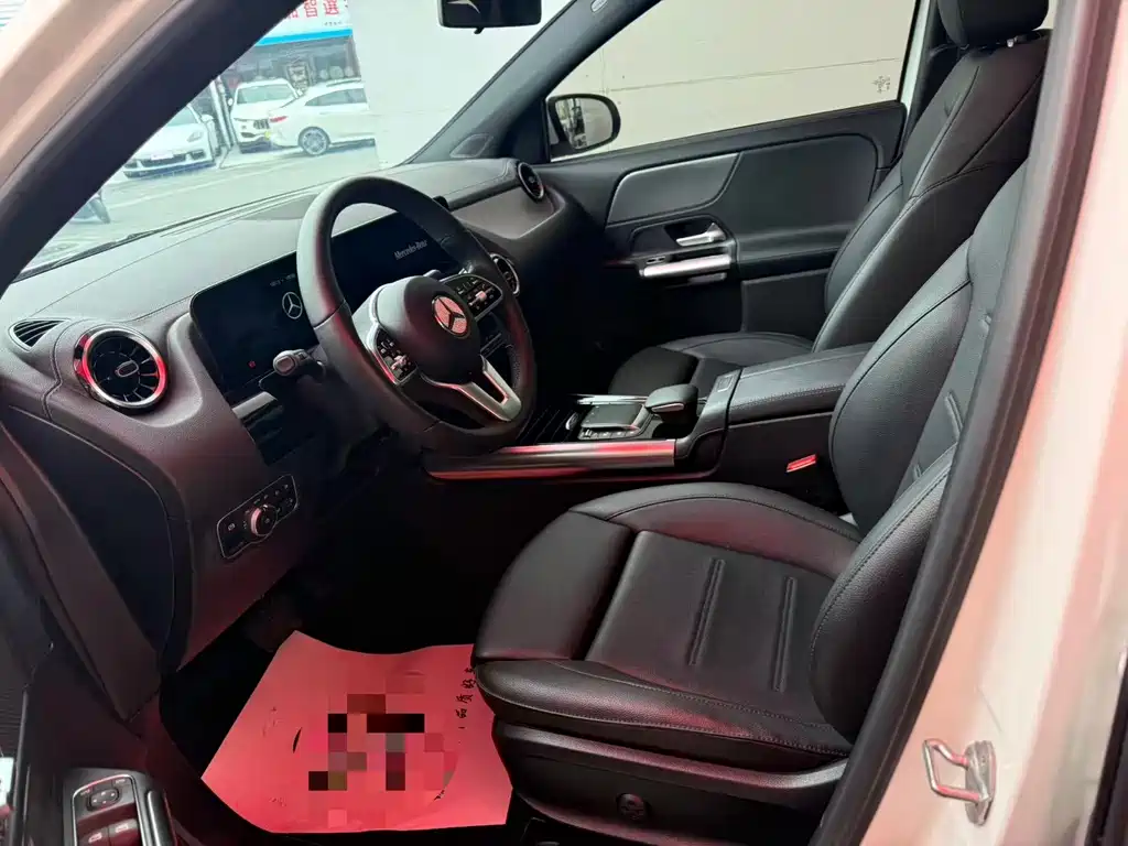 Mercedes-Benz GLA 2021