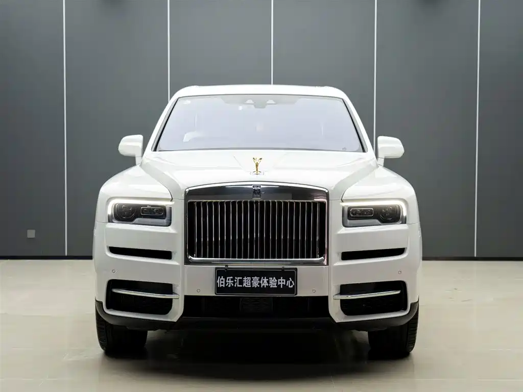 Rolls-Royce Cullinan 2021