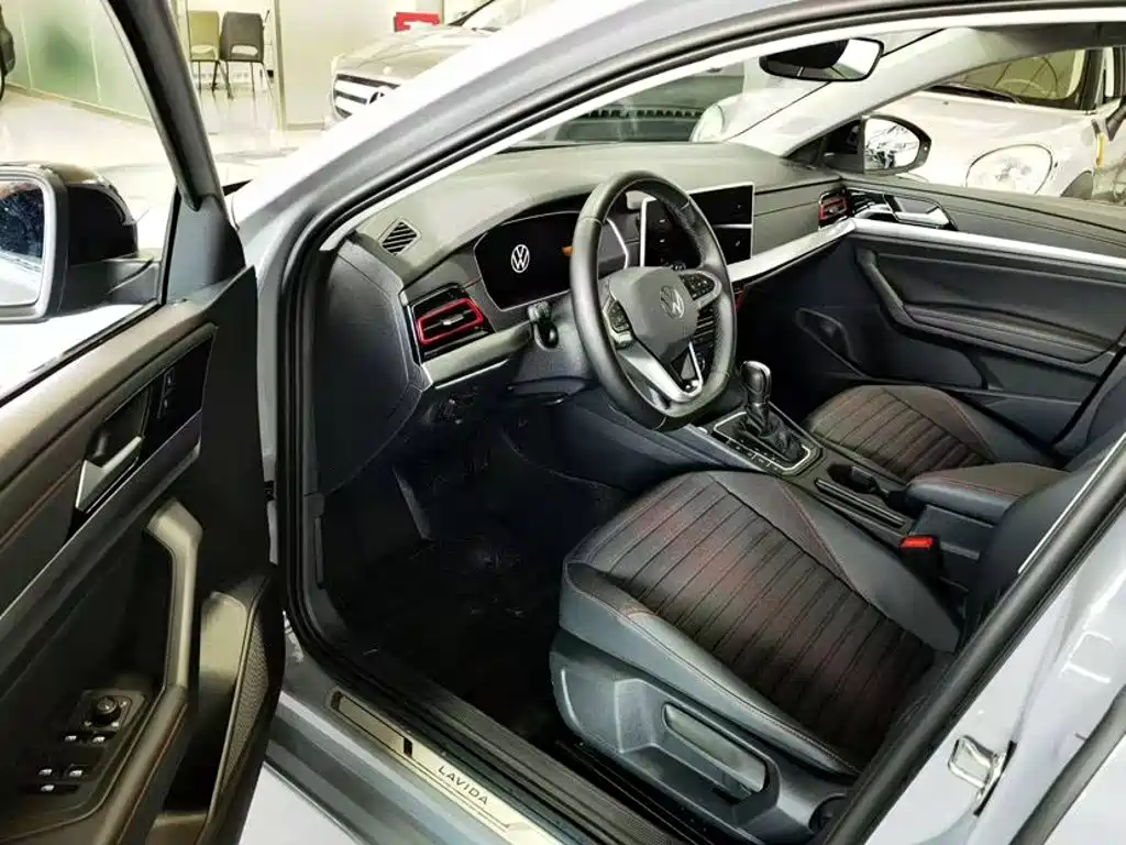 Volkswagen Lavida 2022