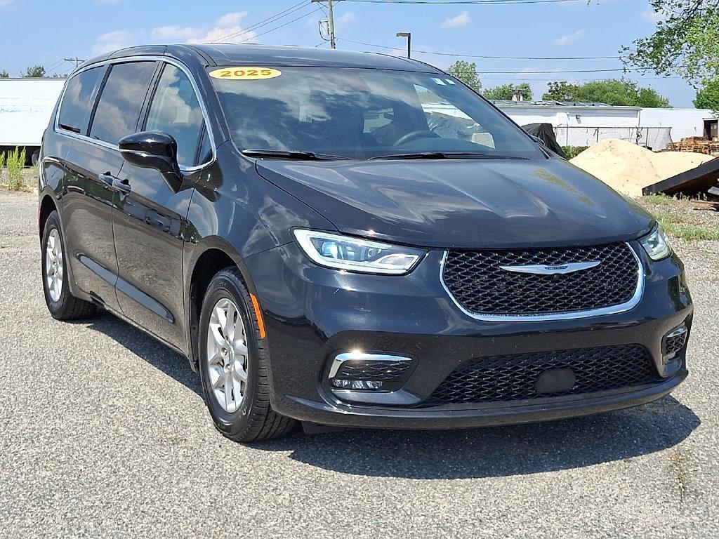 Chrysler Pacifica 2025