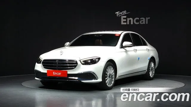 Mercedes-Benz E-Класс 2023