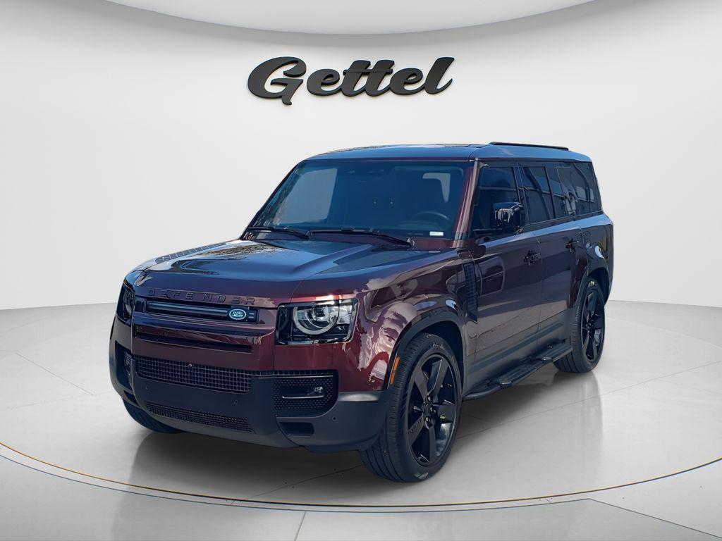 Land Rover Defender 2023