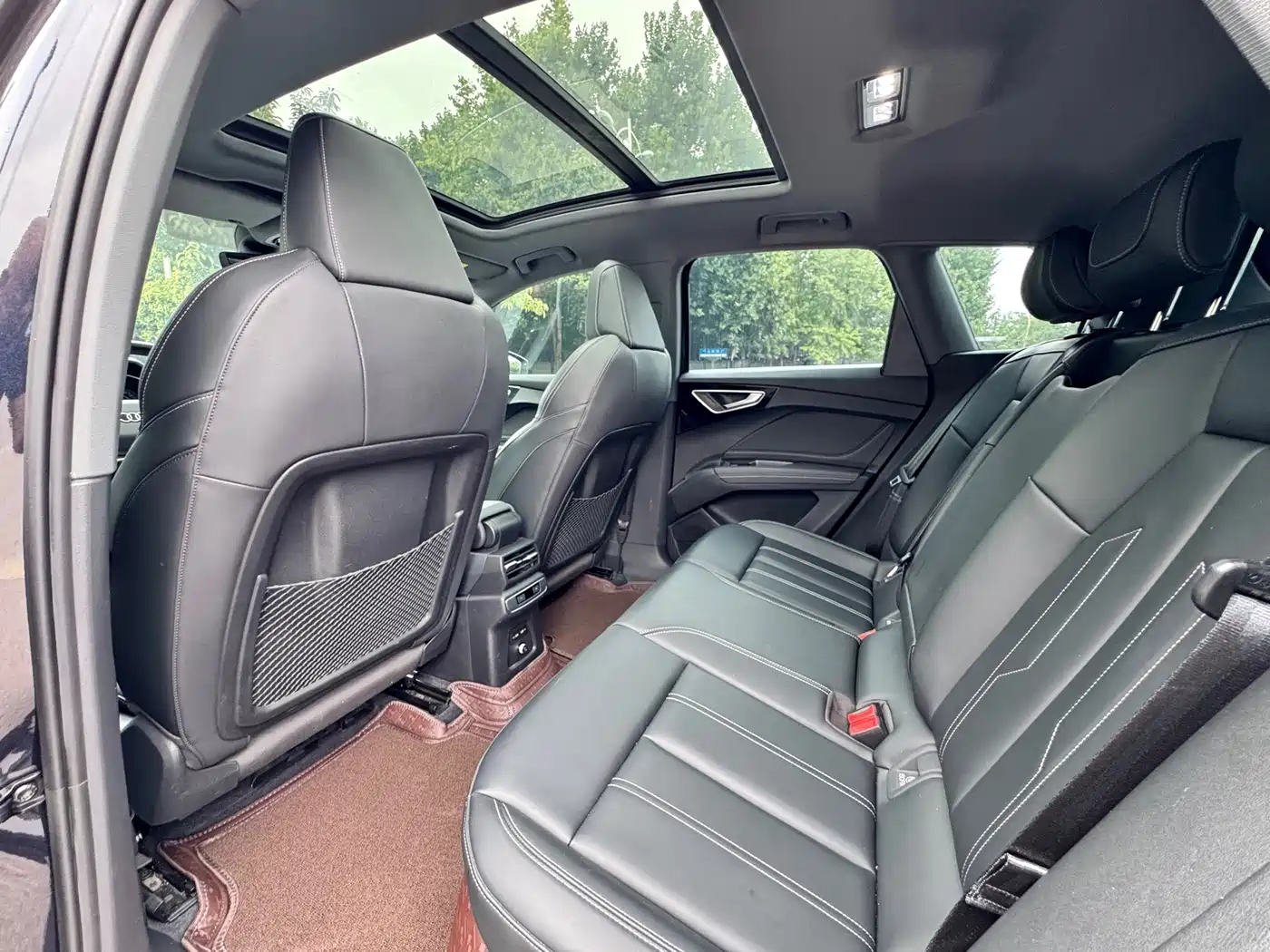 Audi Q4 e-tron 2025