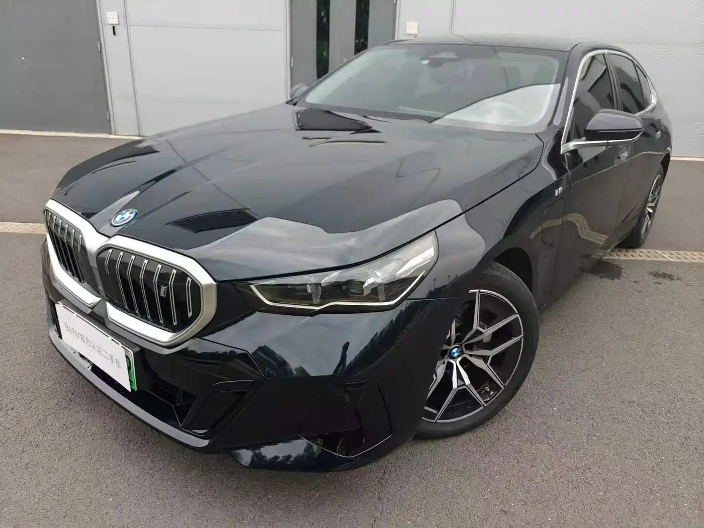 BMW i5 2025