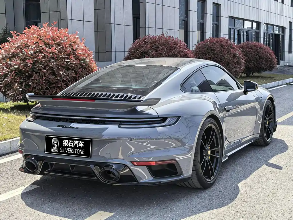 Porsche 911 2022