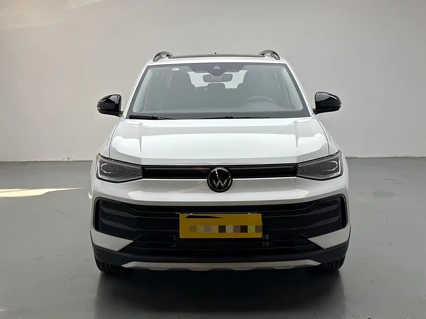 Volkswagen Tharu 2025