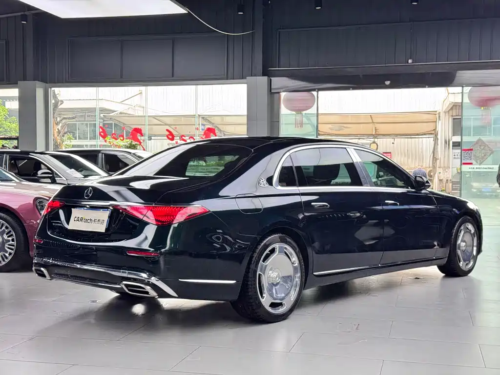 Mercedes-Benz Maybach S-Класс 2023
