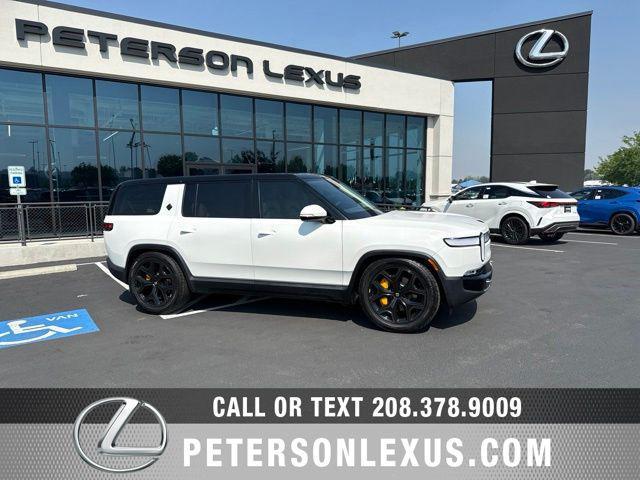 Rivian R1S 2024