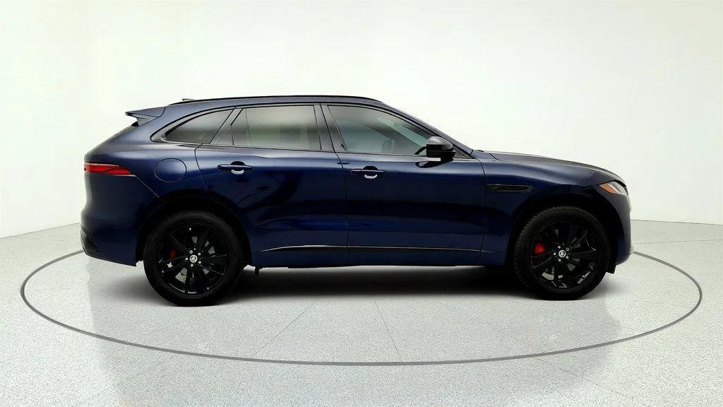 Jaguar F-Pace 2024