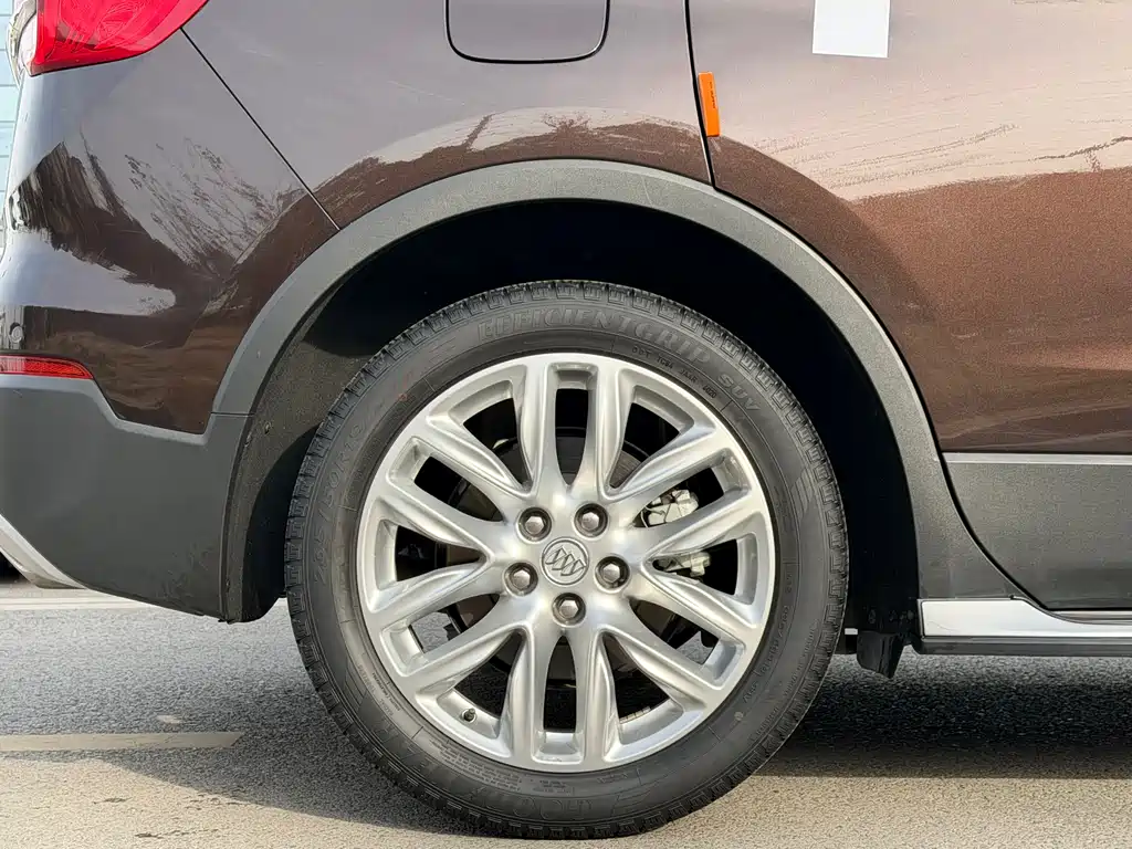 Buick Enclave 2021