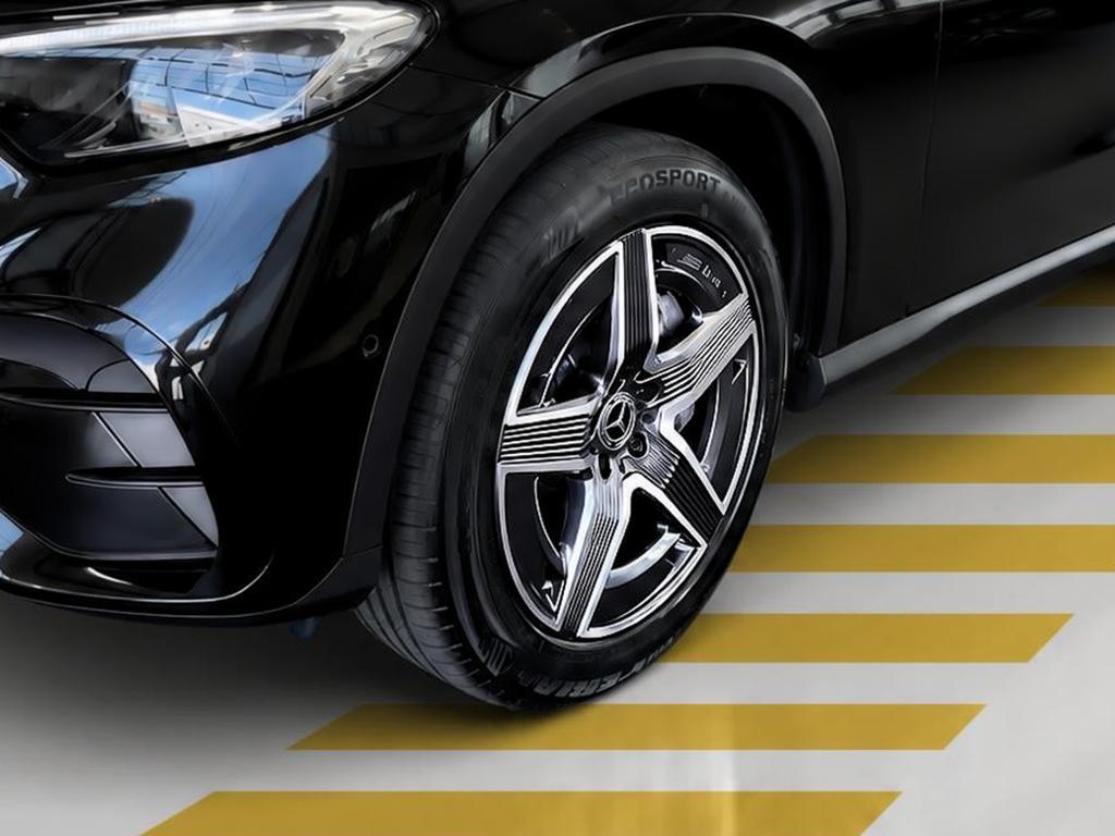 Mercedes-Benz GLC 300 2025